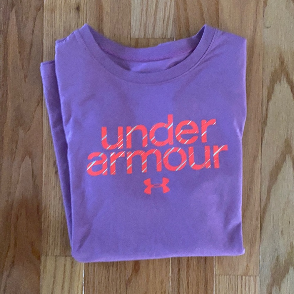 Under armour Purple t-shirt youth medium